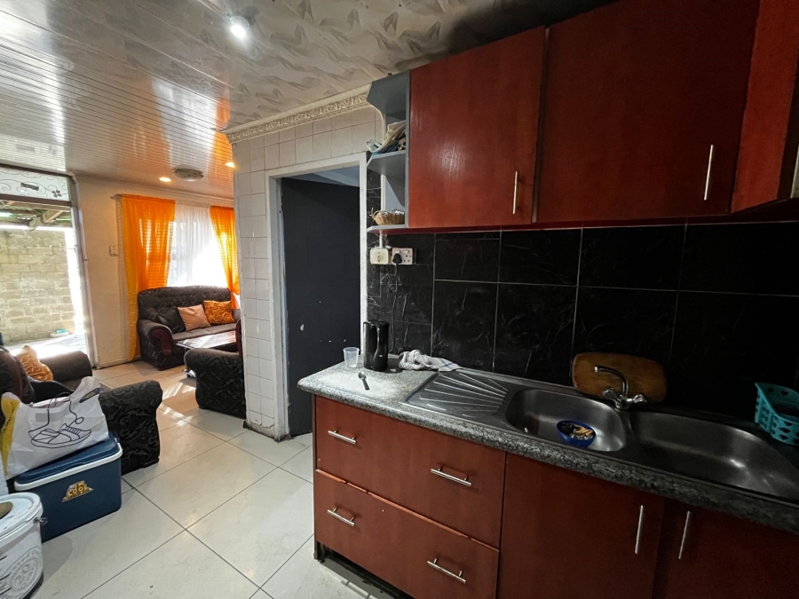 3 Bedroom Property for Sale in Manenberg Western Cape